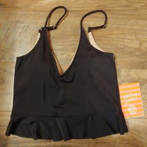 Kortni Keane Scoop Back Top - M